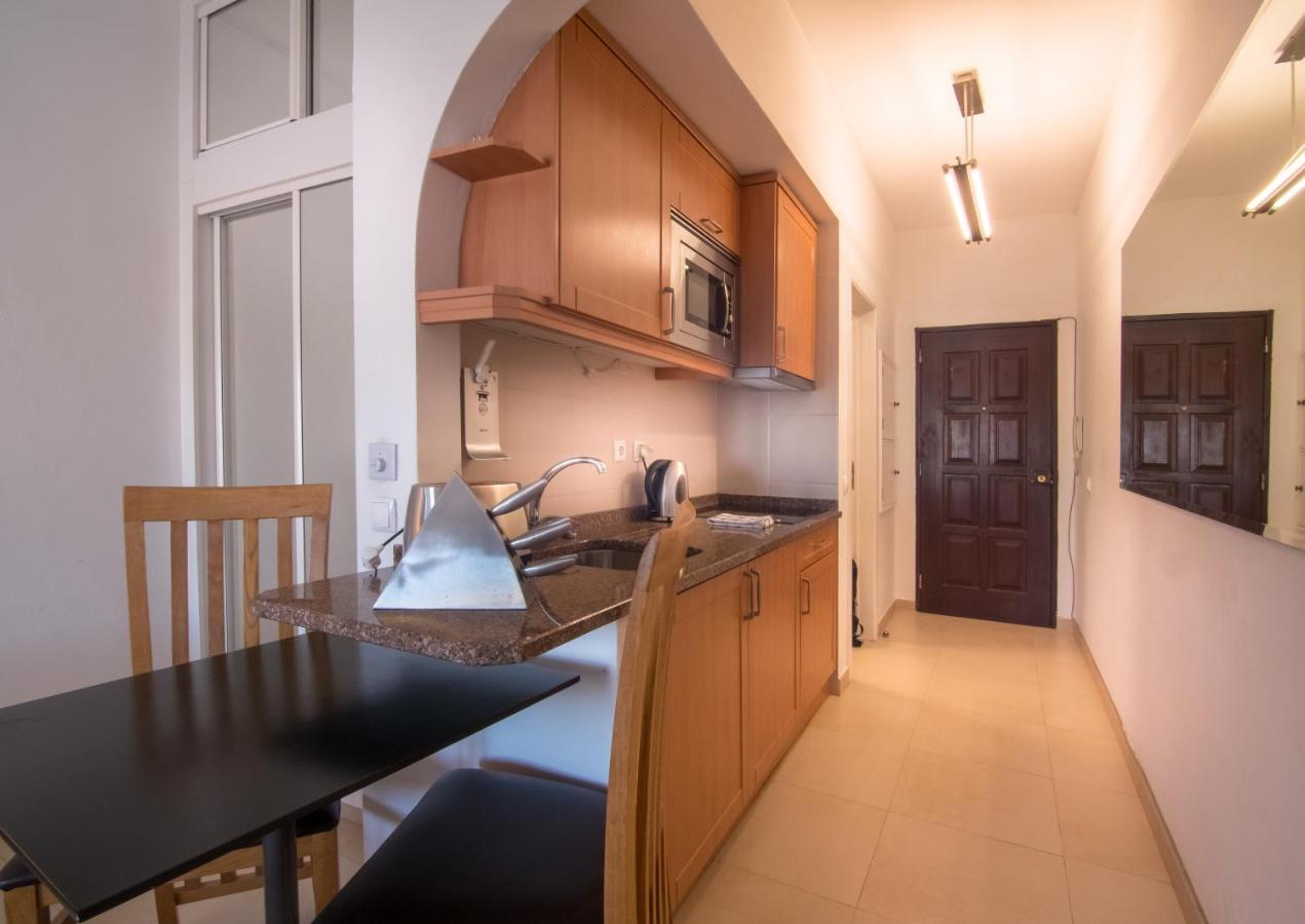 Lagos Main Avenue Studio With Marina View Balcony Dış mekan fotoğraf